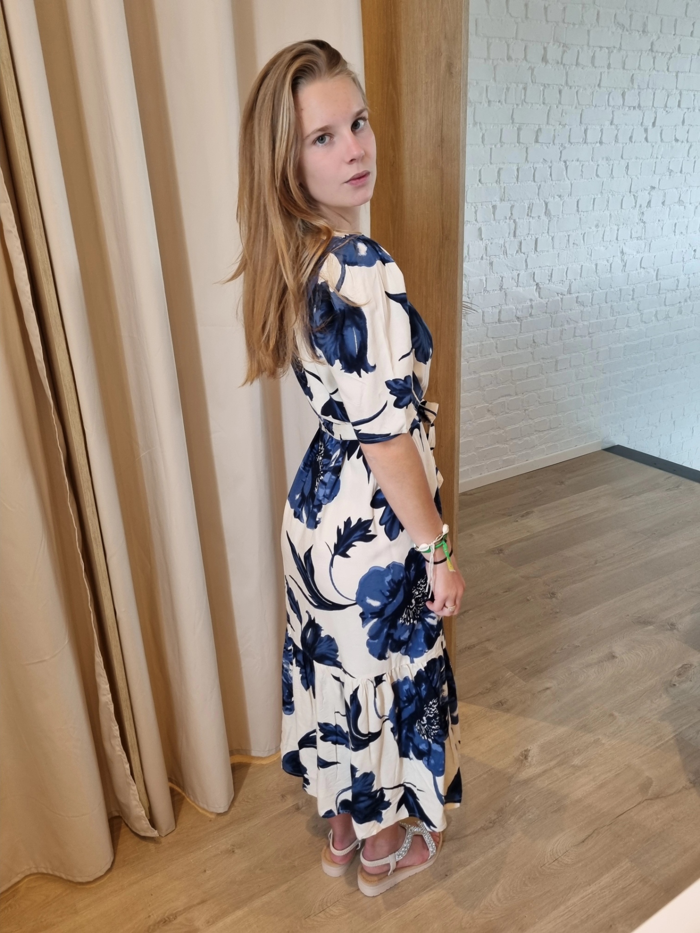 maxi-jurk met blauwe blaadjesprint JDYFLORA