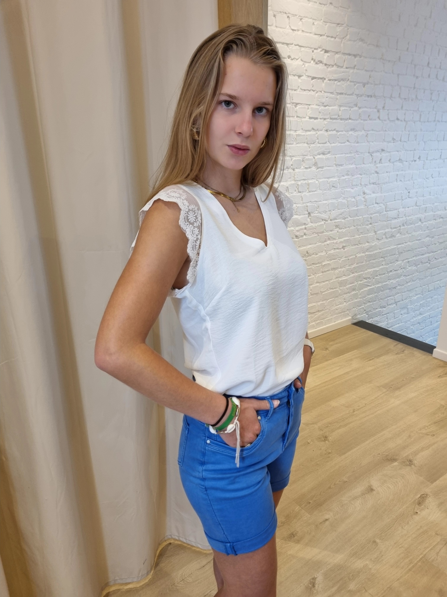 super stretch shortje kobaltblauw Zac et Zoe