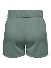soepele short met knoopjes chinois green JDYGEGGO