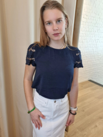 blouse met kanten mouwtjes donkerblauw JDYHANNAH