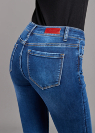 Toxik medium hoge taille blue denim jog jeans L21284-1