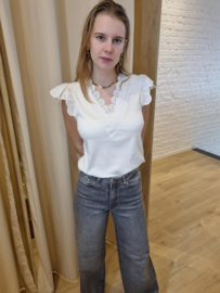 T-shirt met kanten mouwen en hals wit