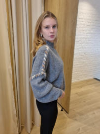 trui met kleurband grijs