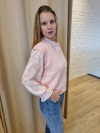 truitje zonder mouwen lichtroze