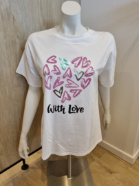 T-shirt with love plus size