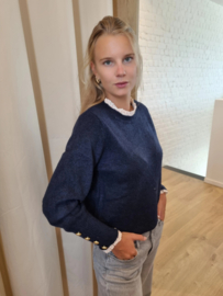 trui met kant marineblauw
