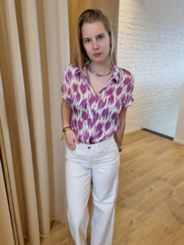hemdje met purper vlekkenprint