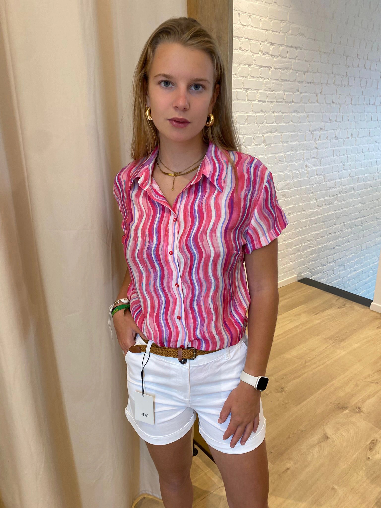 hemdje met roze streepjes