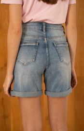 shortje met broderie bloem en palm Onado