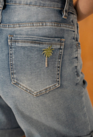 shortje met broderie bloem en palm Onado