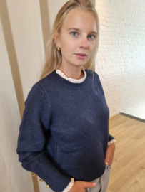 trui met kant marineblauw