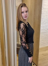 longsleeve kanten mouwen en knoopjes 11819