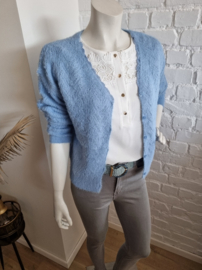 bloesje met kant wit