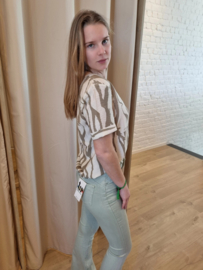 bloesje met subtiele kaki print JDYCAMILLE