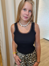 topje hartjesboordje zwart