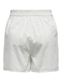 shortje met broderie wit JDY
