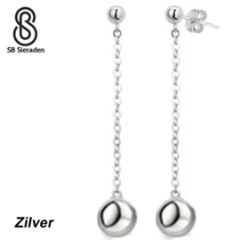 Oorhangers met stekers.  Handgemaakt - ECHT ZILVER - BOLLEN