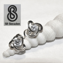 Oorknopjes "KNOOP"  Echt zilver met zirconia's