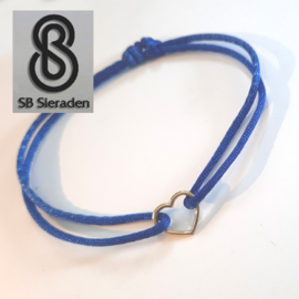 14krt Gouden Hart armband met satijnkoord.