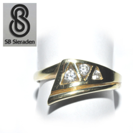 14krt gouden ring - FANTASIE model met 3 zirconia's