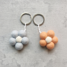 Keyring Flower salmon/white SET 10