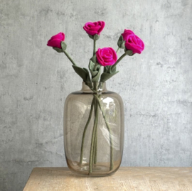 Rose magenta