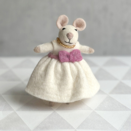 Mouse bride