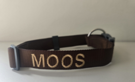 Halsband Nylon bruin (incl borduring naar wens)