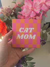 'CAT MOM'