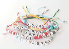 Wensbuisje met kralenarmband 'You're a limited edition ♥'