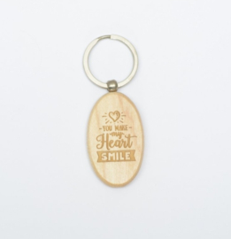Houten sleutelhanger 'You make my heart smile'
