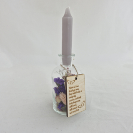 Kandelaar met droogbloemen 'Those we love don't go away....'