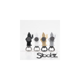 Flesopener met magneet kabouter middelvinger 'F*ck you'