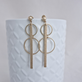 Oorbellen 'Davina' (goud) - Made by San (cat. 5)