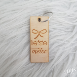 Houten sleutelhanger meter OF peter