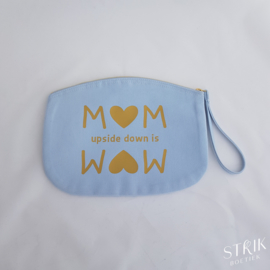 Tasje 'MOM upside down is WOW' (verschillende kleuren)