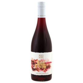 Misty Cove Wild Daisy Pinot Noir 2025