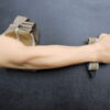 Rubberen arm met banden