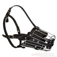 For dog trainers muilkorf, maat herder, gevoerd
