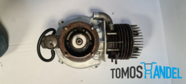[OUTBOARD PART] Tomos motorblok met cilinder