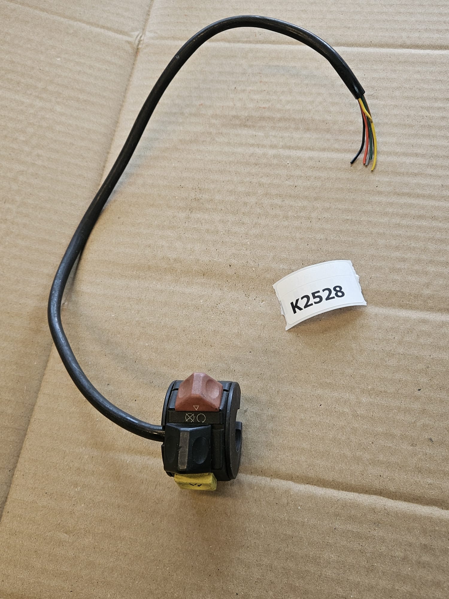 Schakelaar Quadro OT killswitch E-start [KOOPJESHOEK]