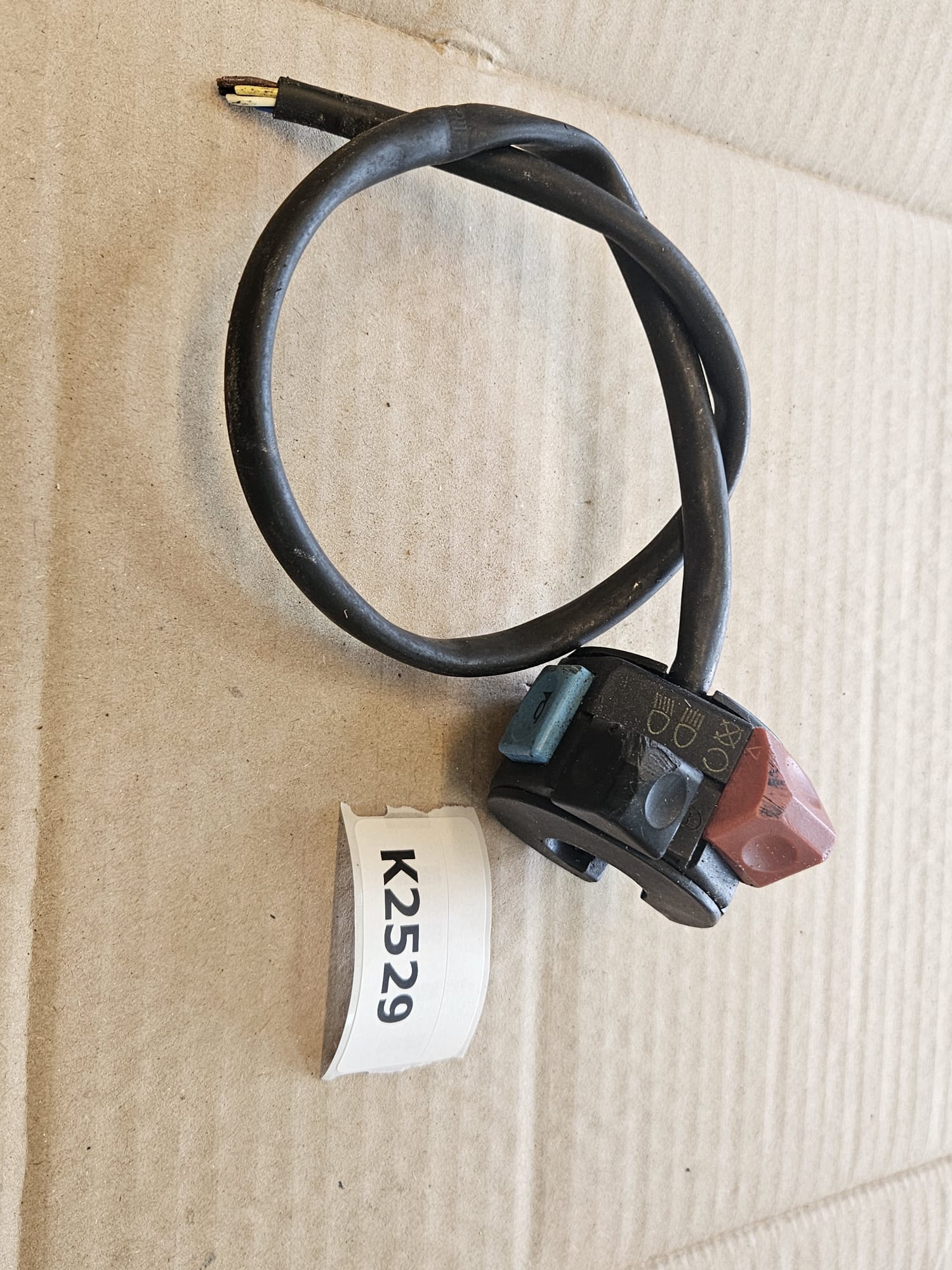 Schakelaar Quadro OT killswitch [KOOPJESHOEK]