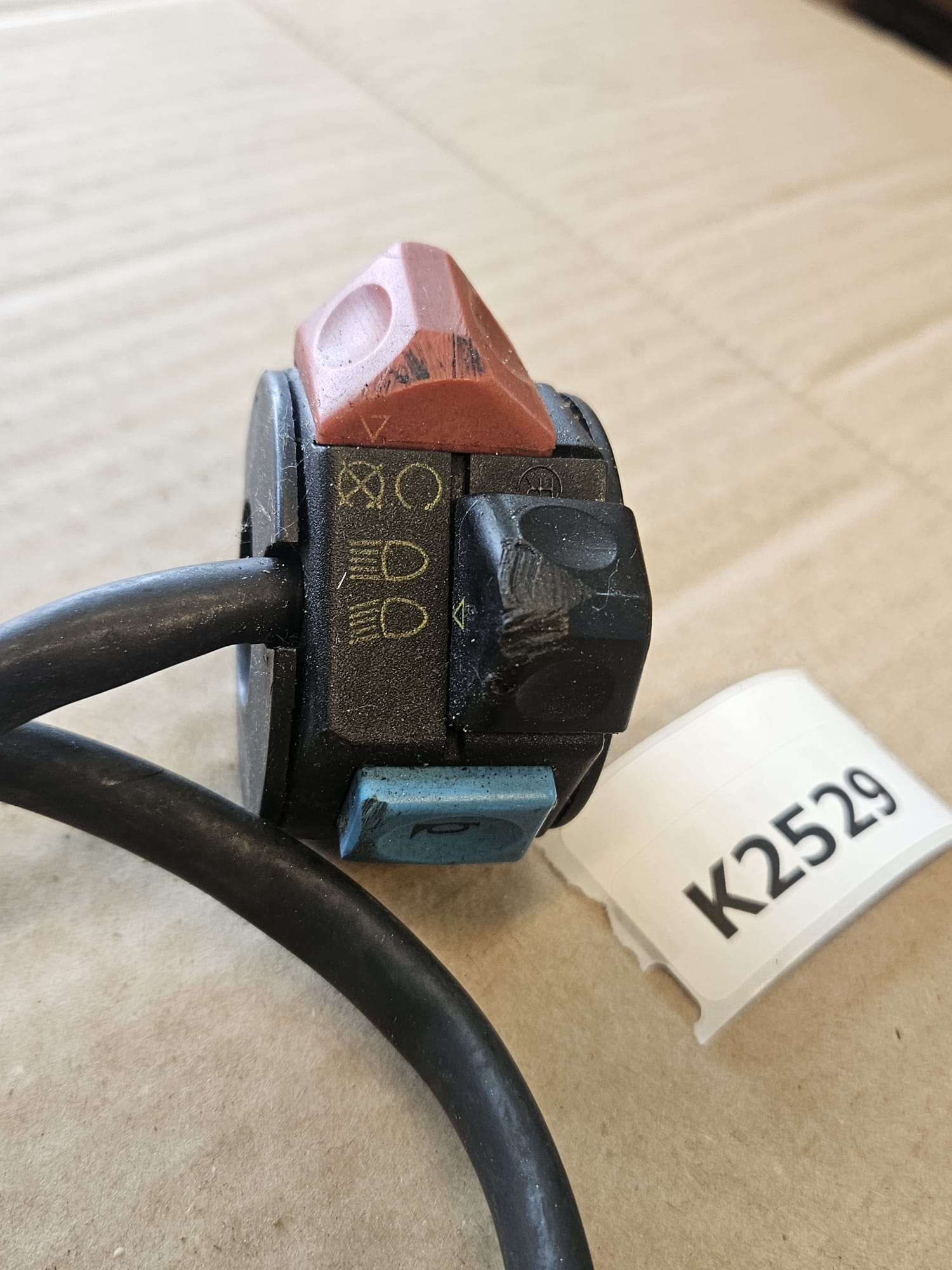 Schakelaar Quadro OT killswitch [KOOPJESHOEK]