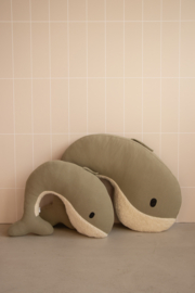 Voedingskussen | walvis Momo | eucalyptus
