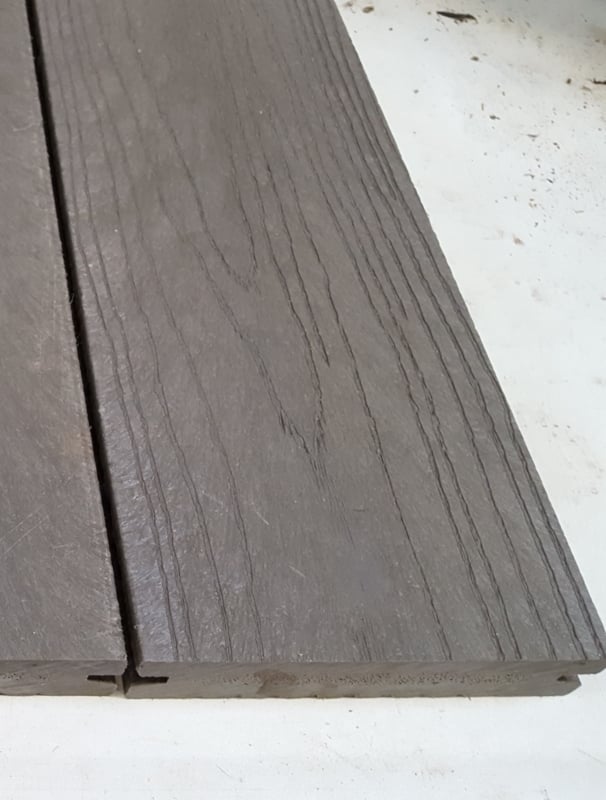 Afrika verdamping vervangen Kunststof plank met houtstructuur| KunststofExpert.nl