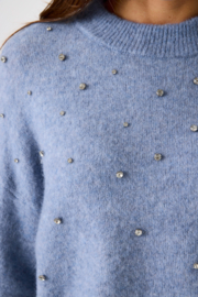 Garcia trui baby blauw met diamantjes (19 % alpacawol)