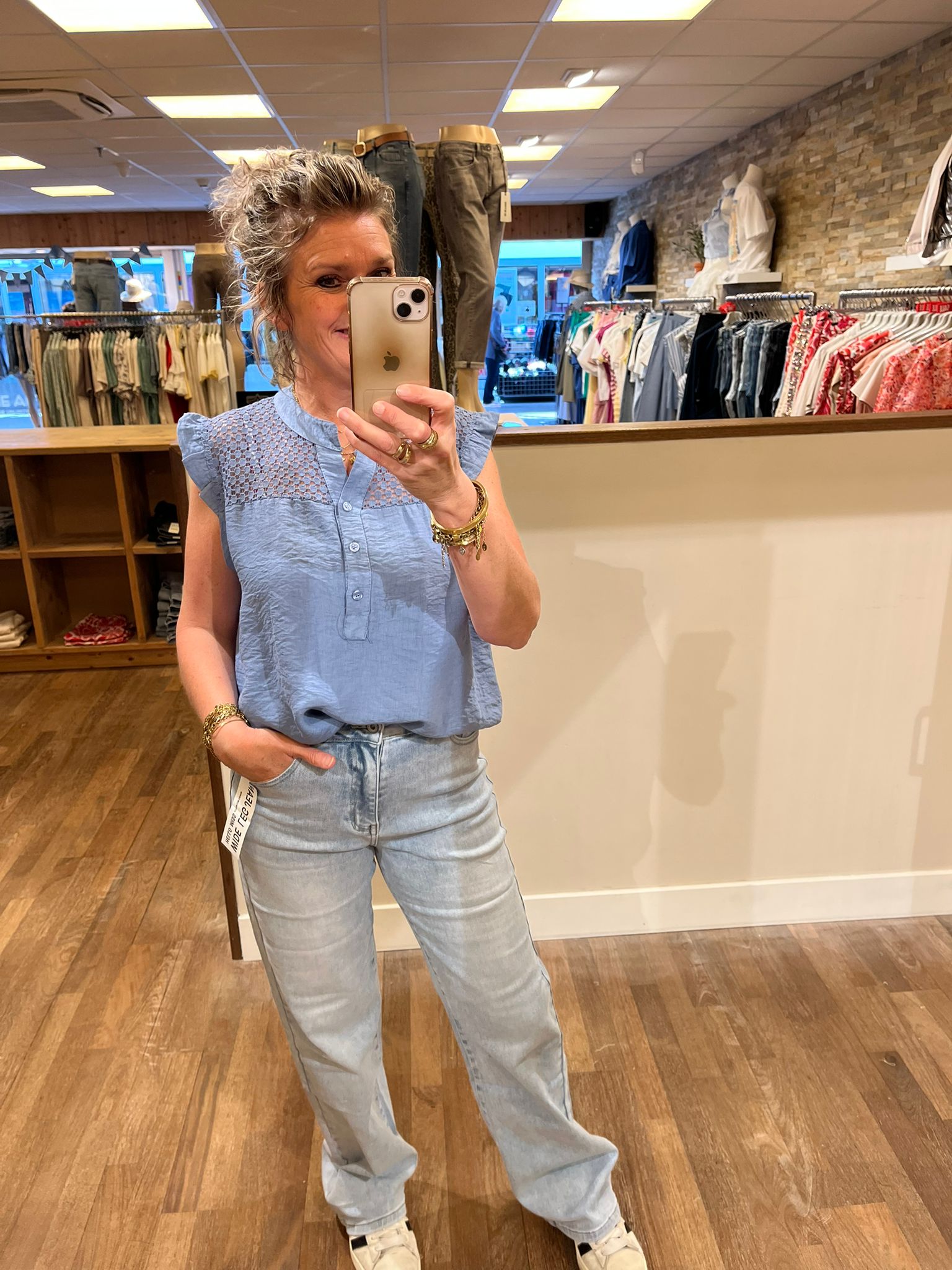 Top mouwloos jeans blauw met kanten bovenkant