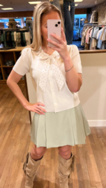 Vest wol wit met stippel strik