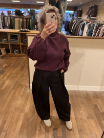 Zwarte pantalon barrell model