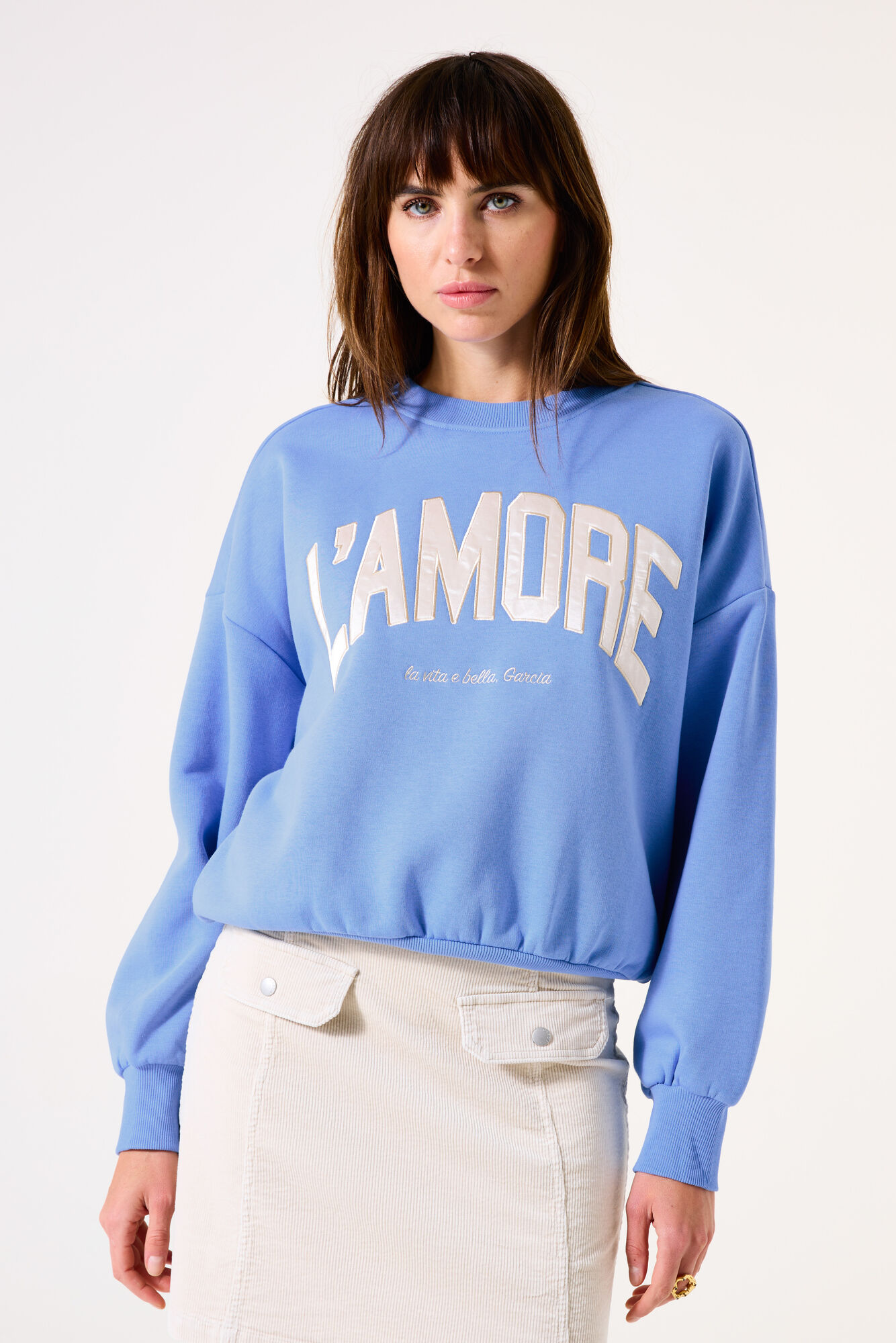 Garcia sweater licht blauw met tekst
